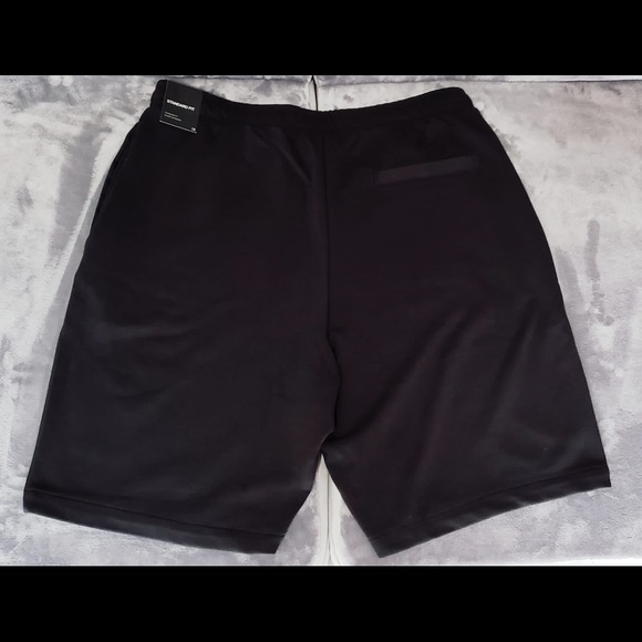 Air Jordan Fleece Shorts Men Size L *NEW* - Picture 2 of 5